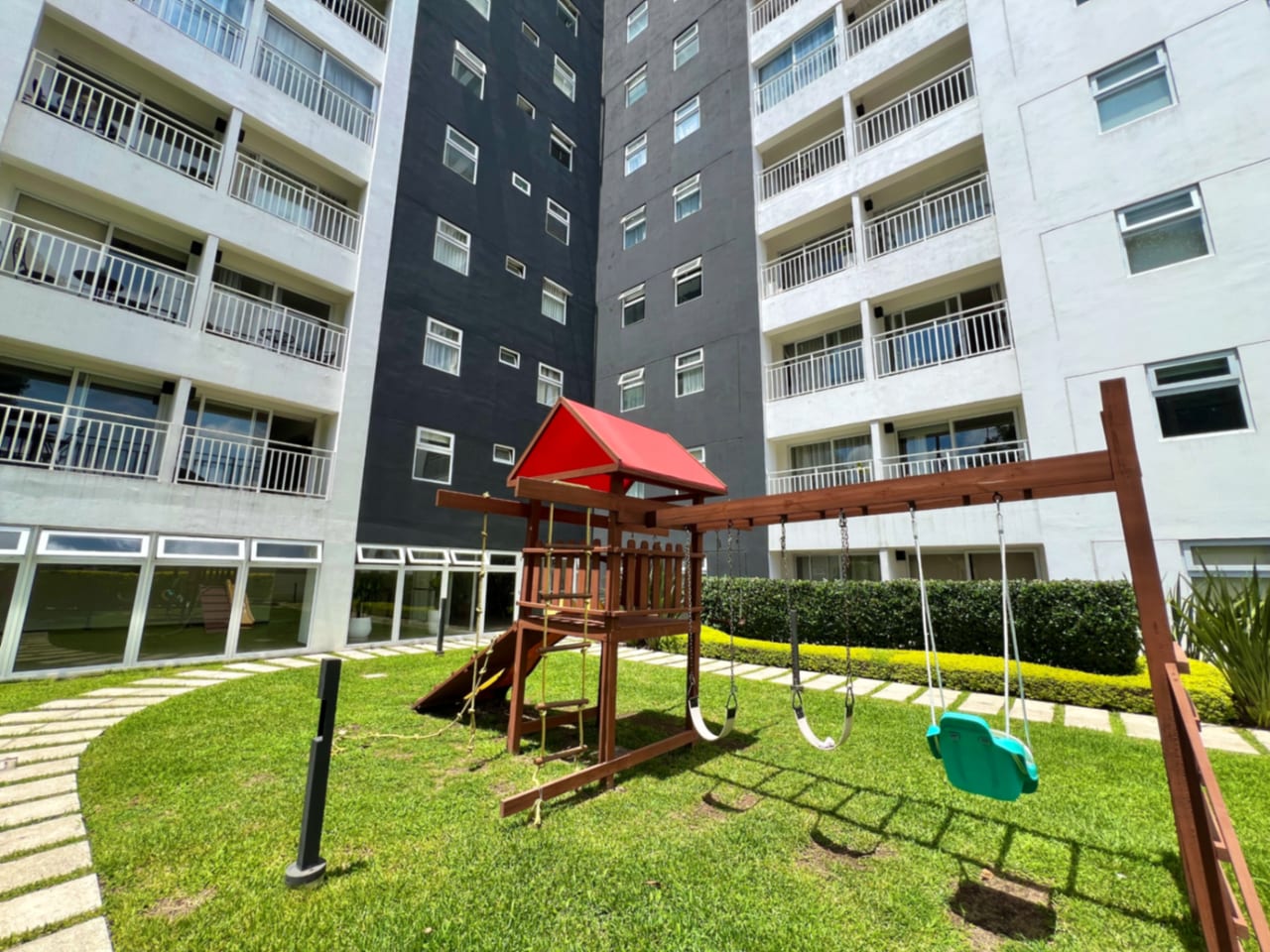 Apartamento en Renta TORRE PAMPLONA 1a CALLE Zona 13 (D) — foto 2 de 17
