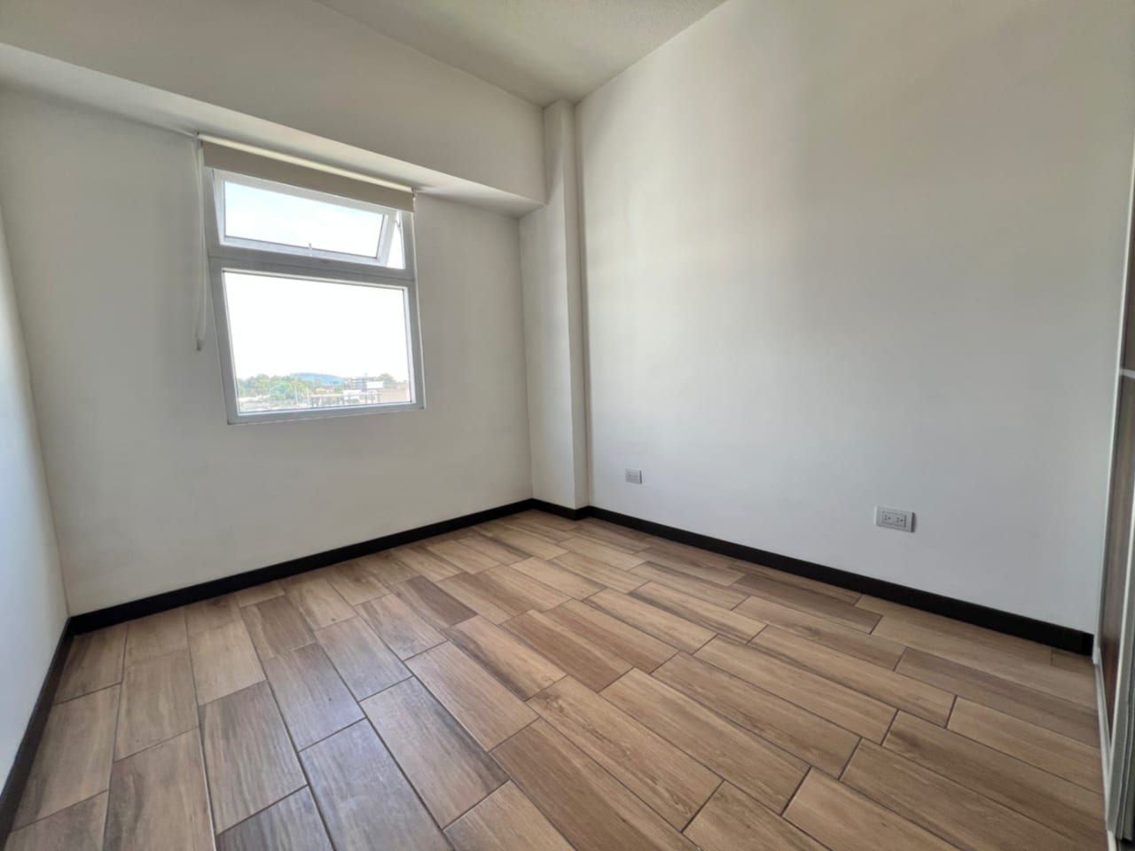 Apartamento en Renta TORRE PAMPLONA 1a CALLE Zona 13 (D) — foto 14 de 17