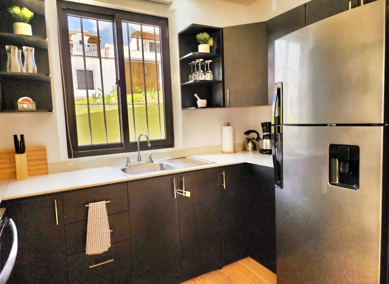 Casa Amueblada en Venta en BARRIOS COLONIALES, Antigua, Sacatepequez (D) — foto 6 de 14