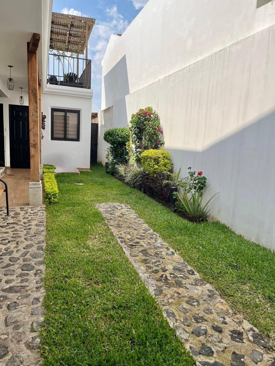 Casa Amueblada en Venta en BARRIOS COLONIALES, Antigua, Sacatepequez (D) — foto 8 de 14