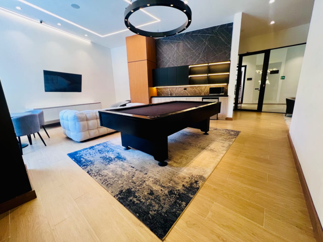 Apartamento en Renta PARQUE 14 Zona 14 (*20) — foto 2 de 15