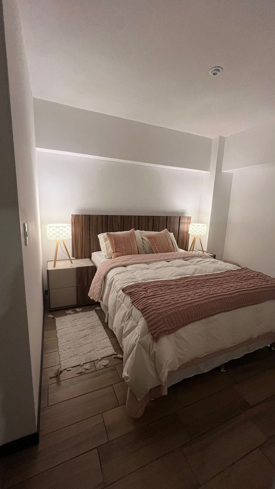 Apartamento Amueblado en Renta TORRE PAMPLONA 1a CALLE Zona 13 (D) — foto 7 de 13