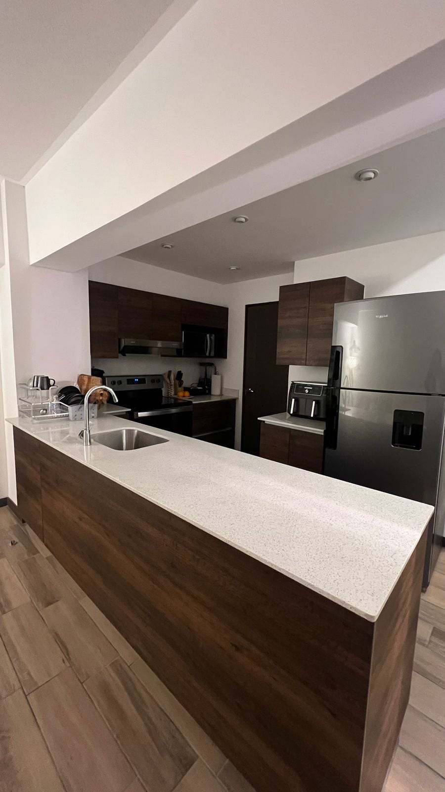 Apartamento Amueblado en Renta TORRE PAMPLONA 1a CALLE Zona 13 (D) — foto 11 de 13