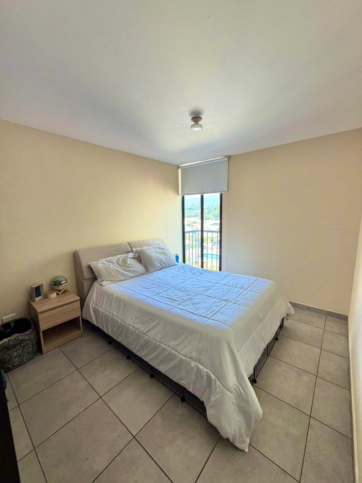 Apartamento Amueblado en renta, MARISCAL UNO UNO Zona 11 (D) — foto 12 de 17