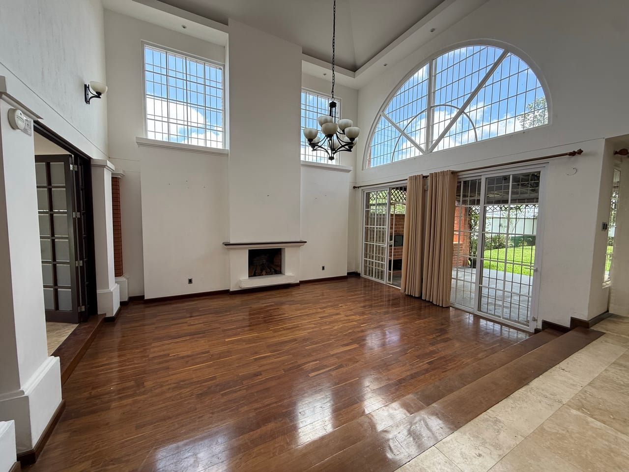 Casa en venta LA MONTAÑA Zona 16 (D) — foto 3 de 17