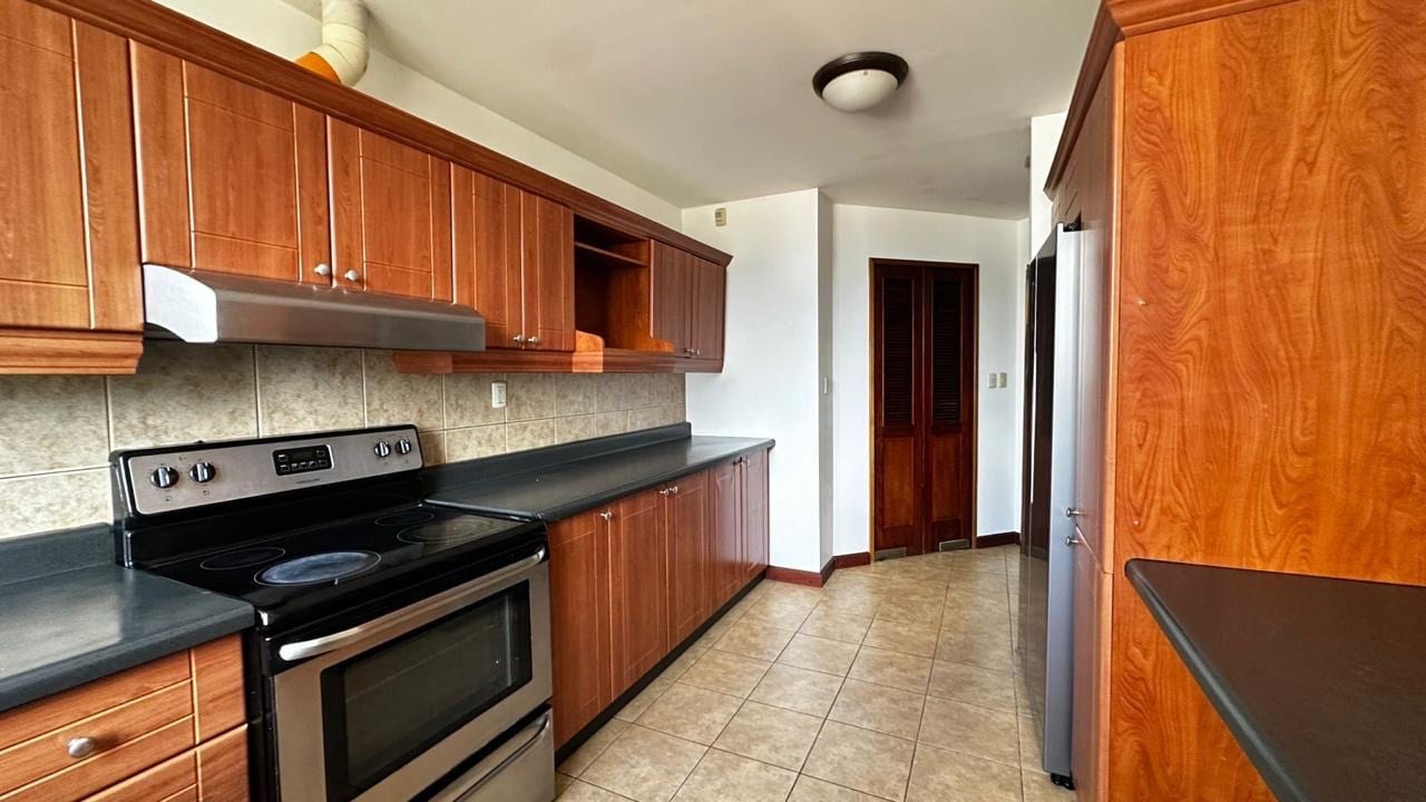 Apartamento en renta BELLAGIO Zona 14 (D) — foto 5 de 17