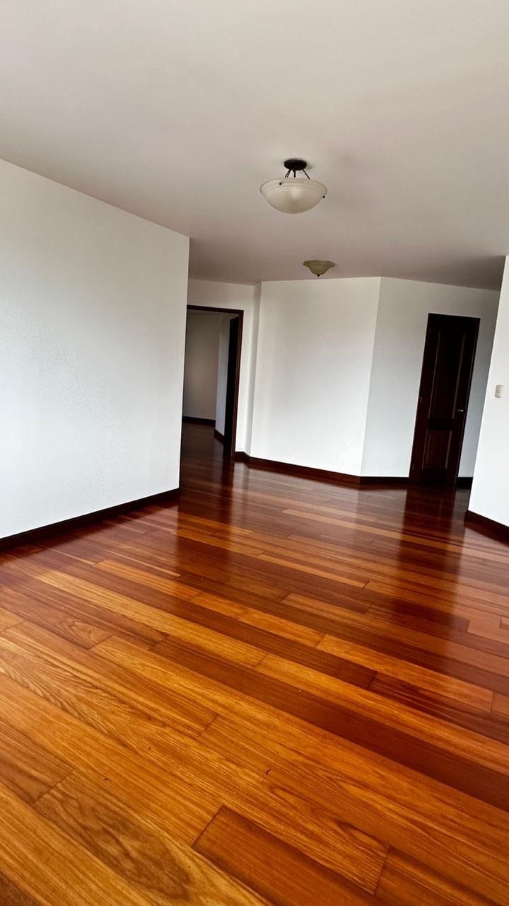 Apartamento en renta BELLAGIO Zona 14 (D) — foto 13 de 17