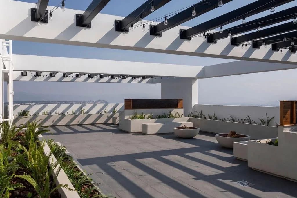 Apartamento en Renta INITI cerca de Colegios Liceo Javier y Monte María — foto 3 de 17