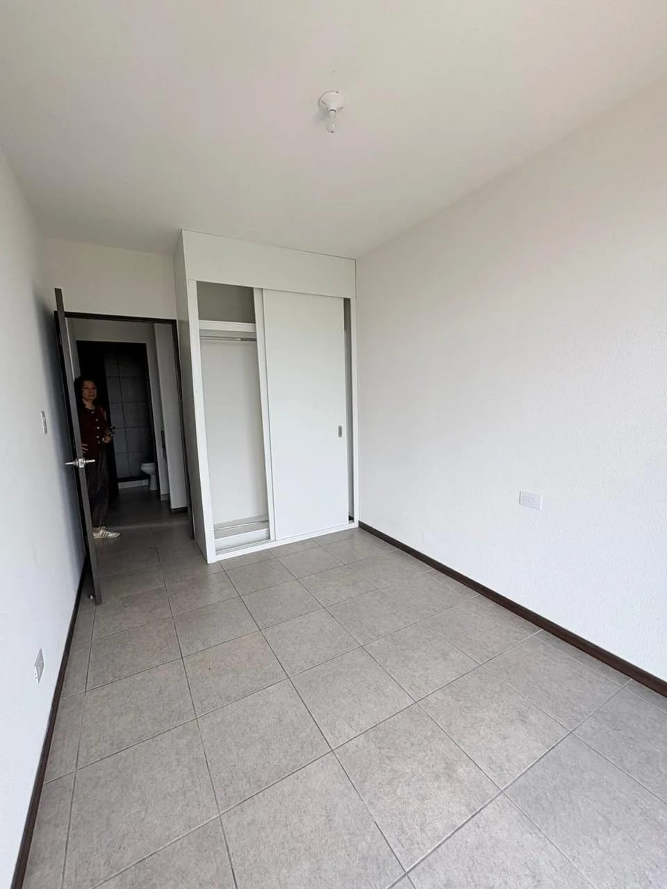 Apartamento en Renta INITI cerca de Colegios Liceo Javier y Monte María — foto 15 de 17