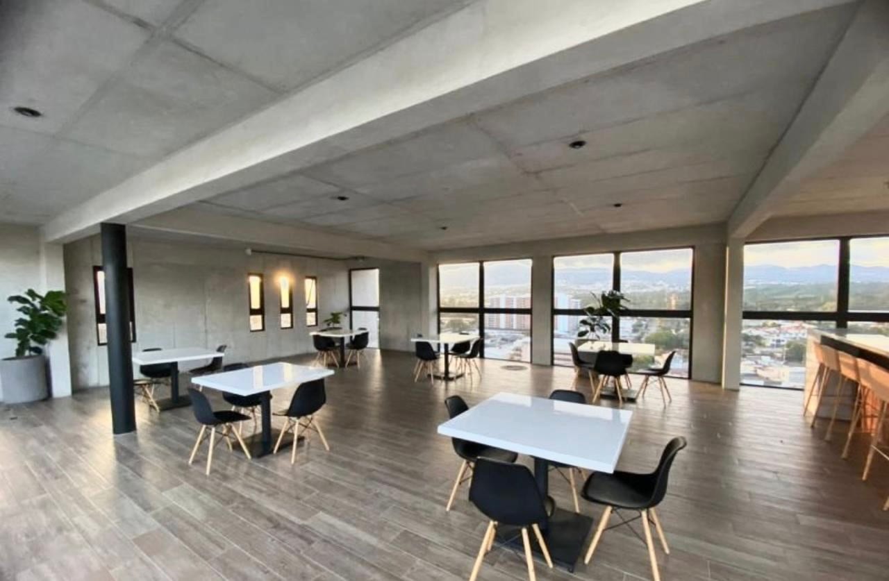 Apartamento Amueblado en renta VIDALTA Zona 11 (*20) — foto 5 de 13