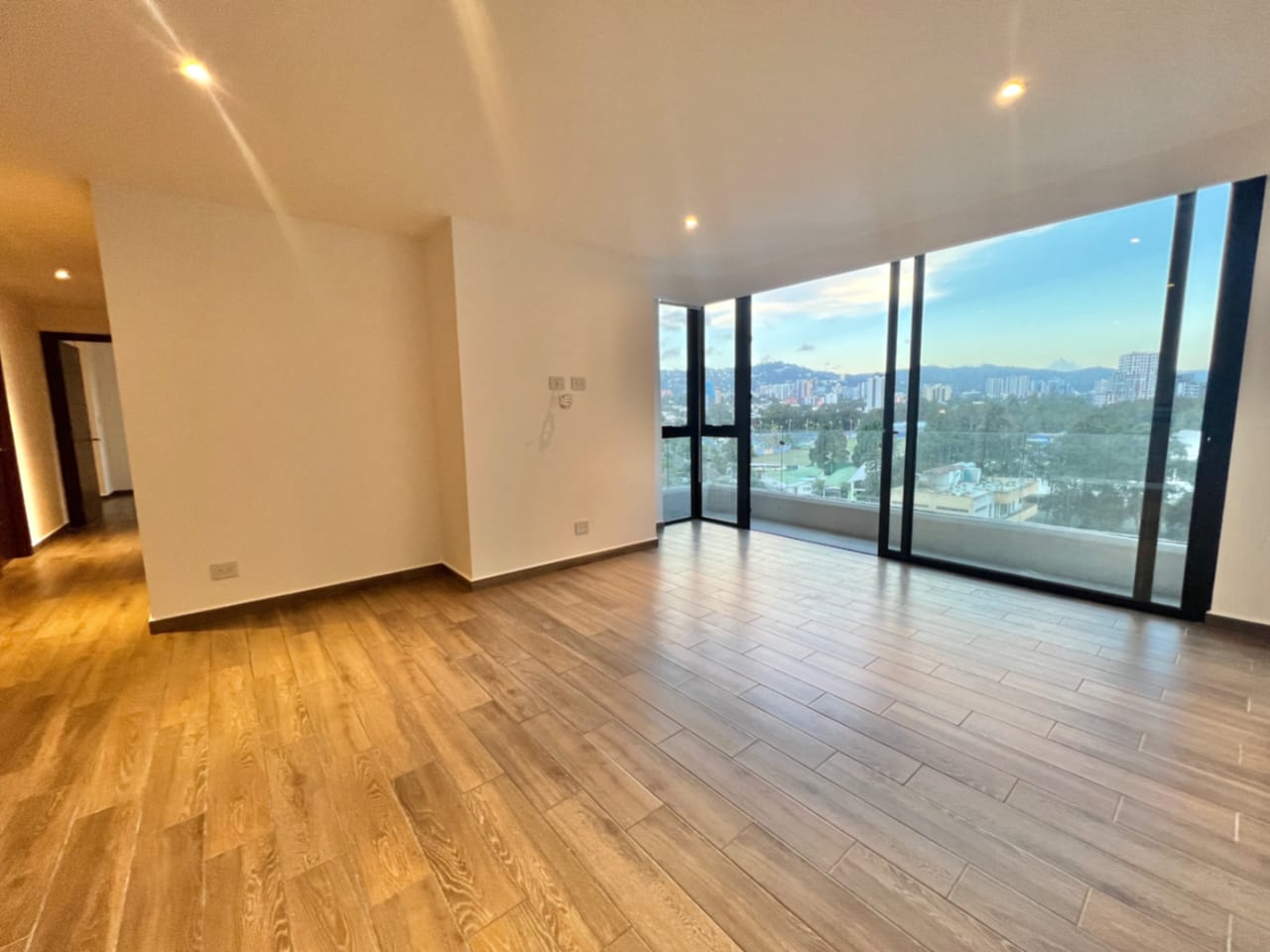 Apartamento en Renta PARQUE 15 Zona 15 (*20) — foto 9 de 17