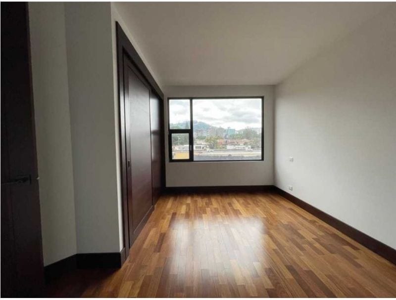 Apartamento en venta LAUREL Zona 15 (D) — foto 4 de 17