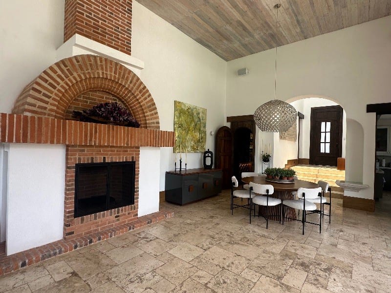 Bella casa en venta CONDADO DEL OBISPO ANTIGUA (D) — foto 3 de 16