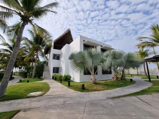 Exclusiva Villa en venta BLANC Monterrico (D) — miniatura 1 de 17