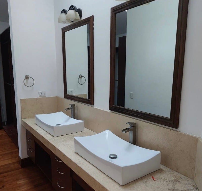 Casa en venta ENCINOS 3, zona 16 Cayalá — foto 6 de 12