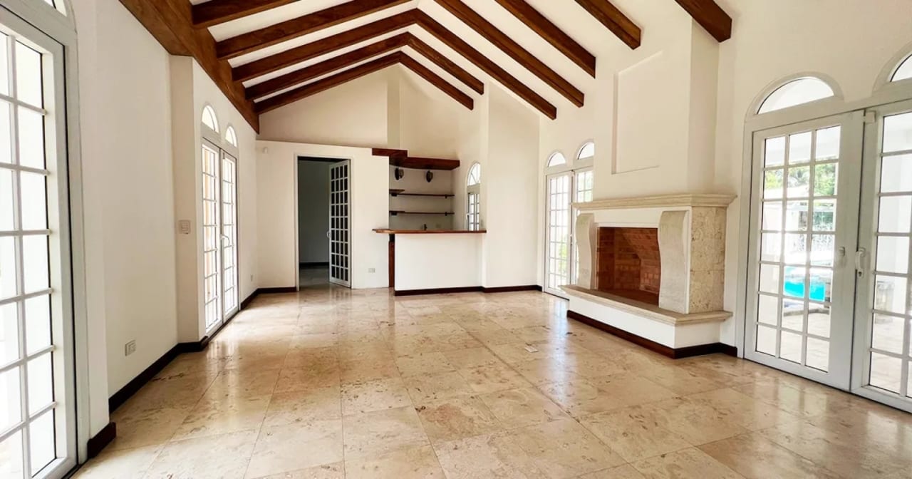 Casa con piscina en venta FORESTA CAYALA Zona 16 (D) — foto 6 de 16