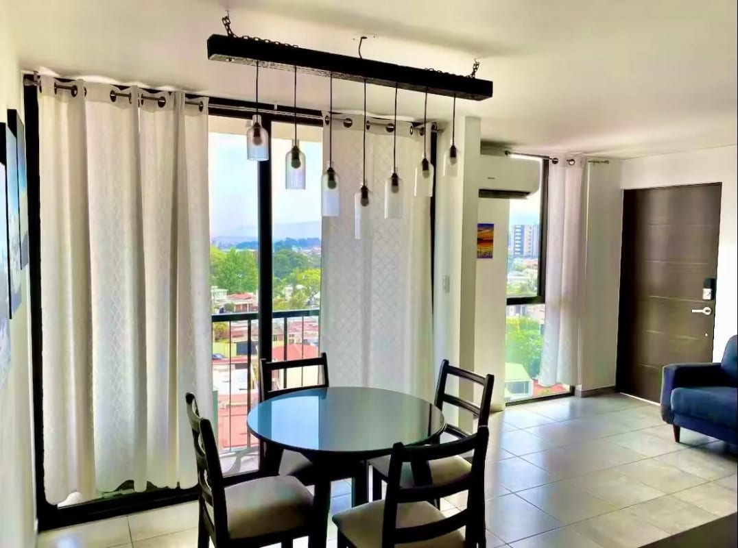 Apartamento en venta MARISCAL UNO UNO Zona 11 (D) — foto 8 de 17