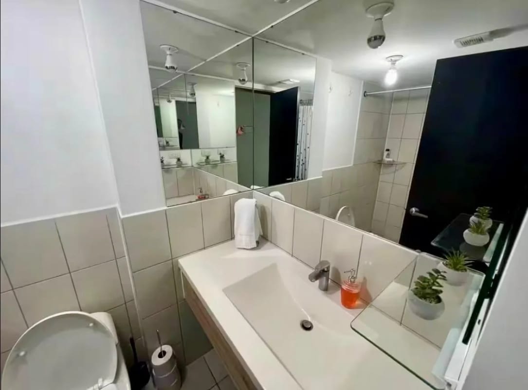 Apartamento en venta MARISCAL UNO UNO Zona 11 (D) — foto 2 de 17