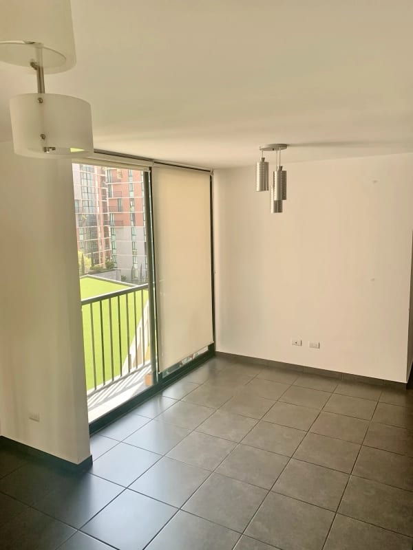 Apartamento en renta, MARISCAL UNO UNO Zona 11 (D) — foto 10 de 13