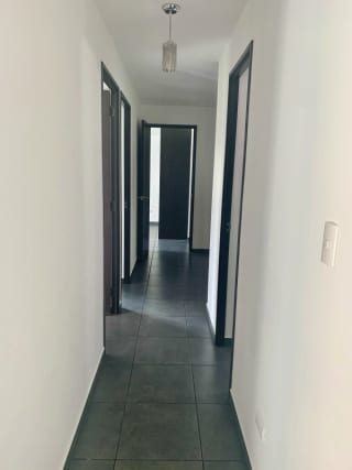 Apartamento en renta, MARISCAL UNO UNO Zona 11 (D) — miniatura 9 de 13