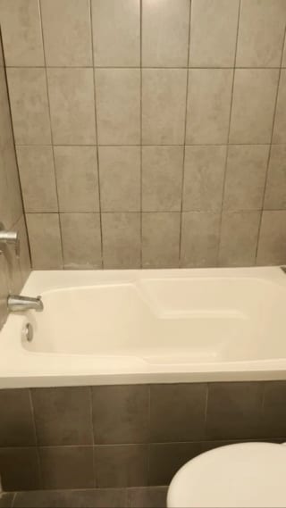 Apartamento en renta, MARISCAL UNO UNO Zona 11 (D) — miniatura 3 de 13