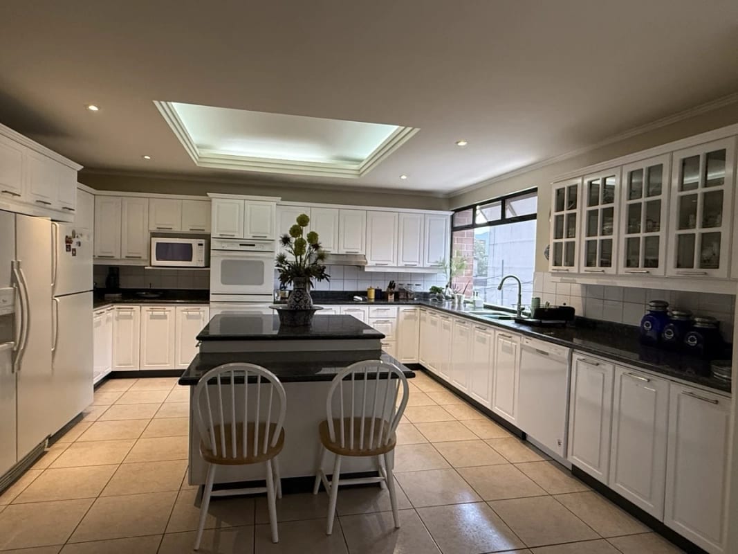 Apartamento en venta SAN IGNACIO Zona 10 (D) — foto 7 de 17