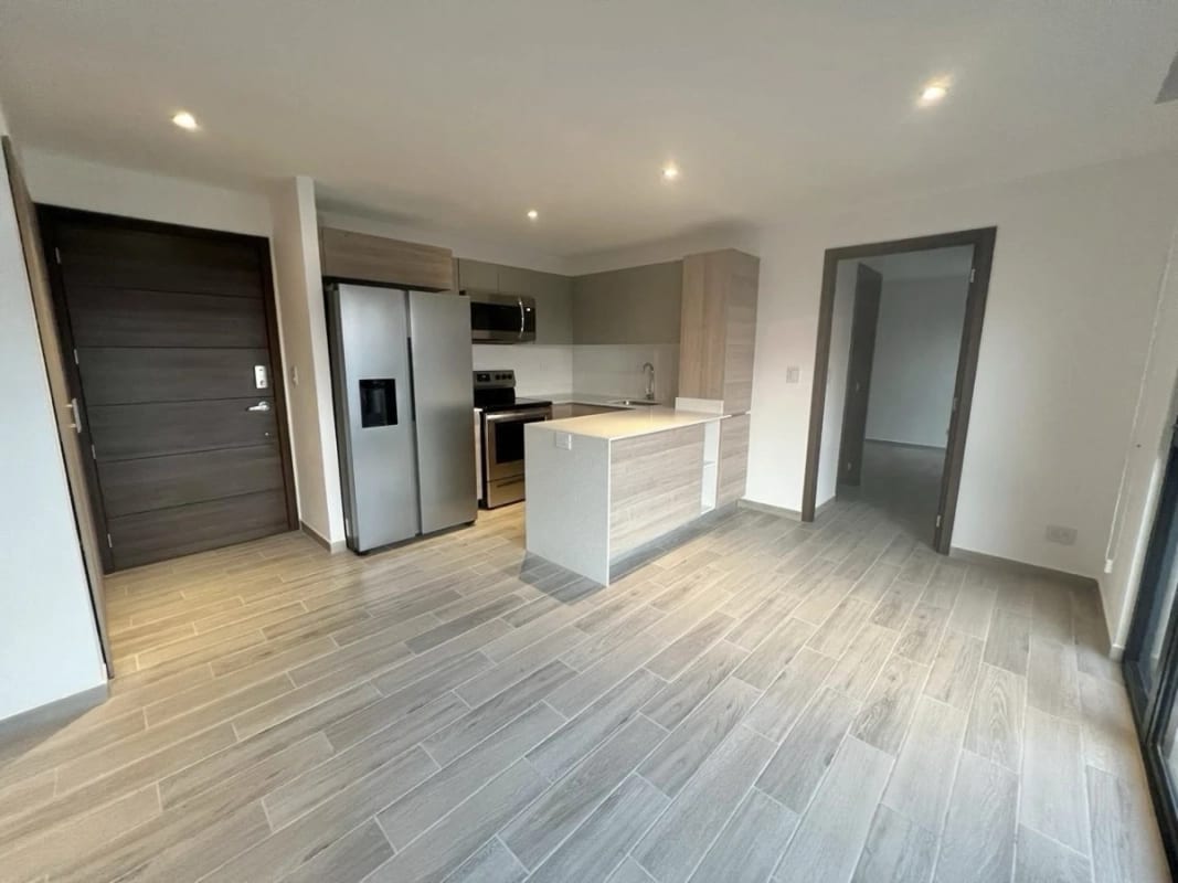 Apartamento en Renta PARQUE 10 Zona 10 (D) — foto 7 de 15
