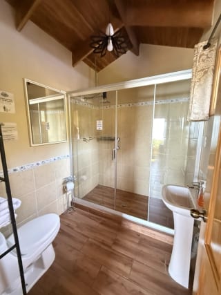 Hotel en venta SANTA CATARINA PALOPO ATITLAN (D) — miniatura 13 de 17