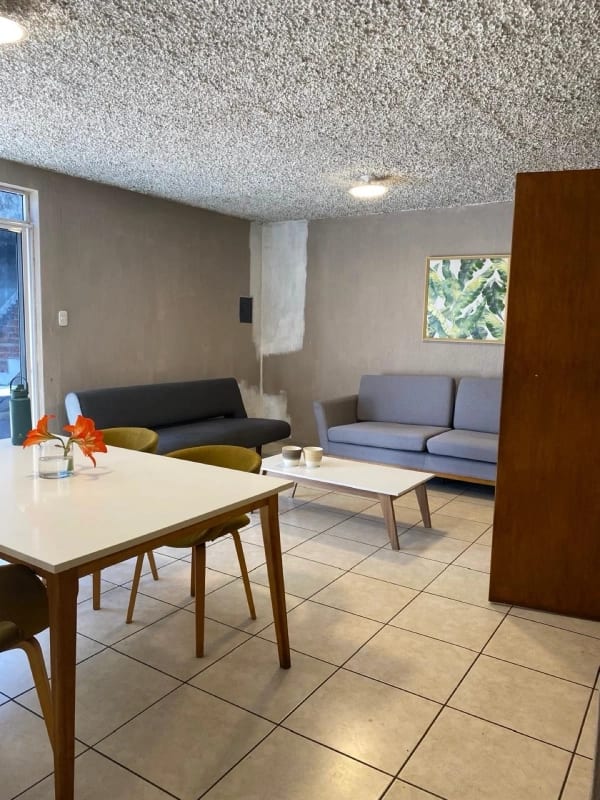 CASA EN VENTA ZONA 15 (D) — foto 8 de 13