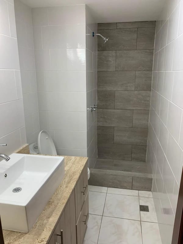 Townhouse/apto en venta VILLA REAL Zona 10 (D) — foto 5 de 10