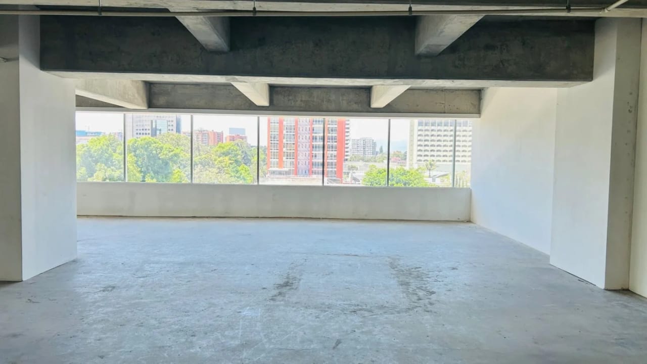 Oficina en alquiler GRAND REFORMA 10,  Zona 9 (D) — foto 8 de 11